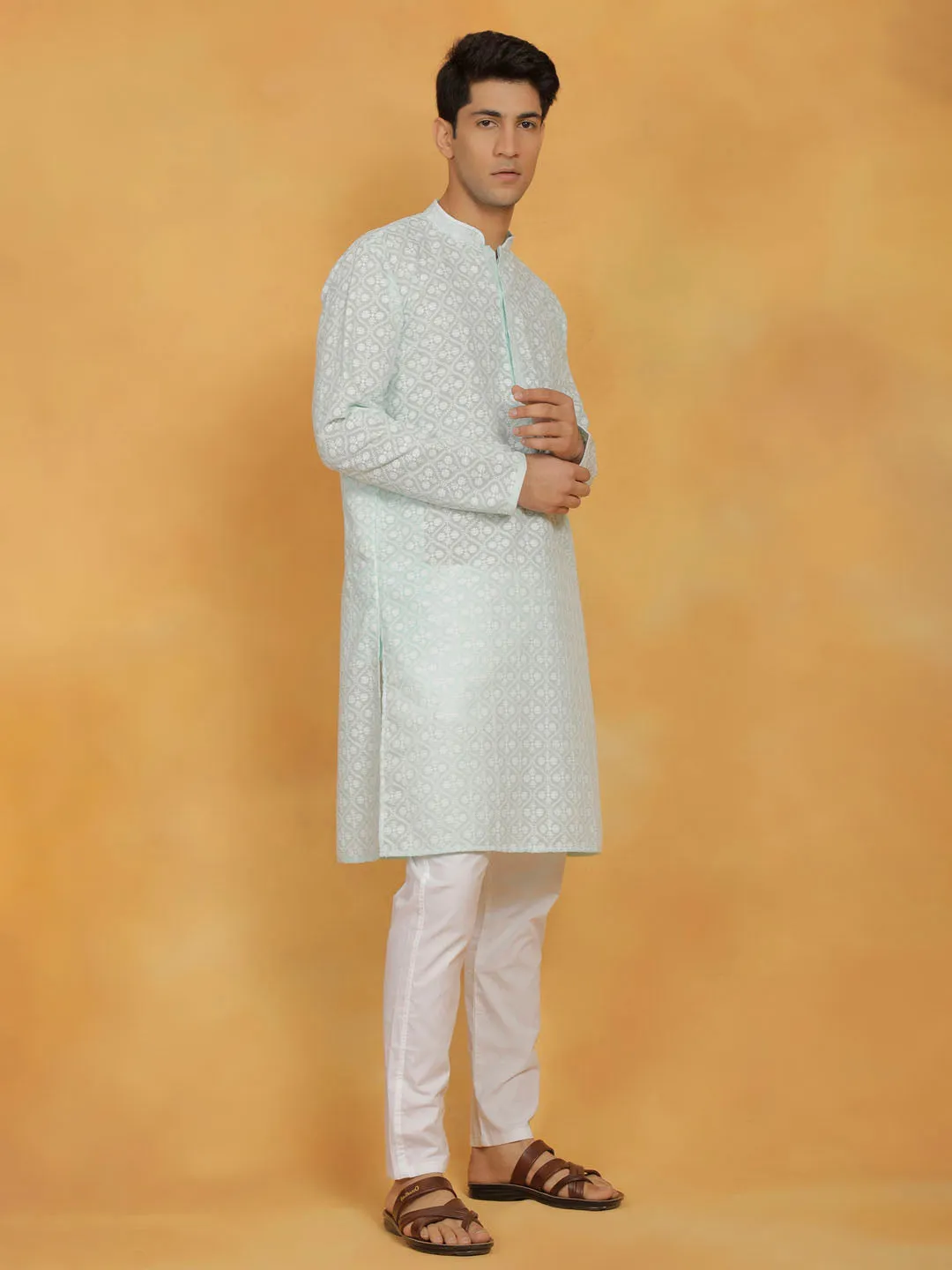 VASTRAMAY Green and White Cotton Kurta Set