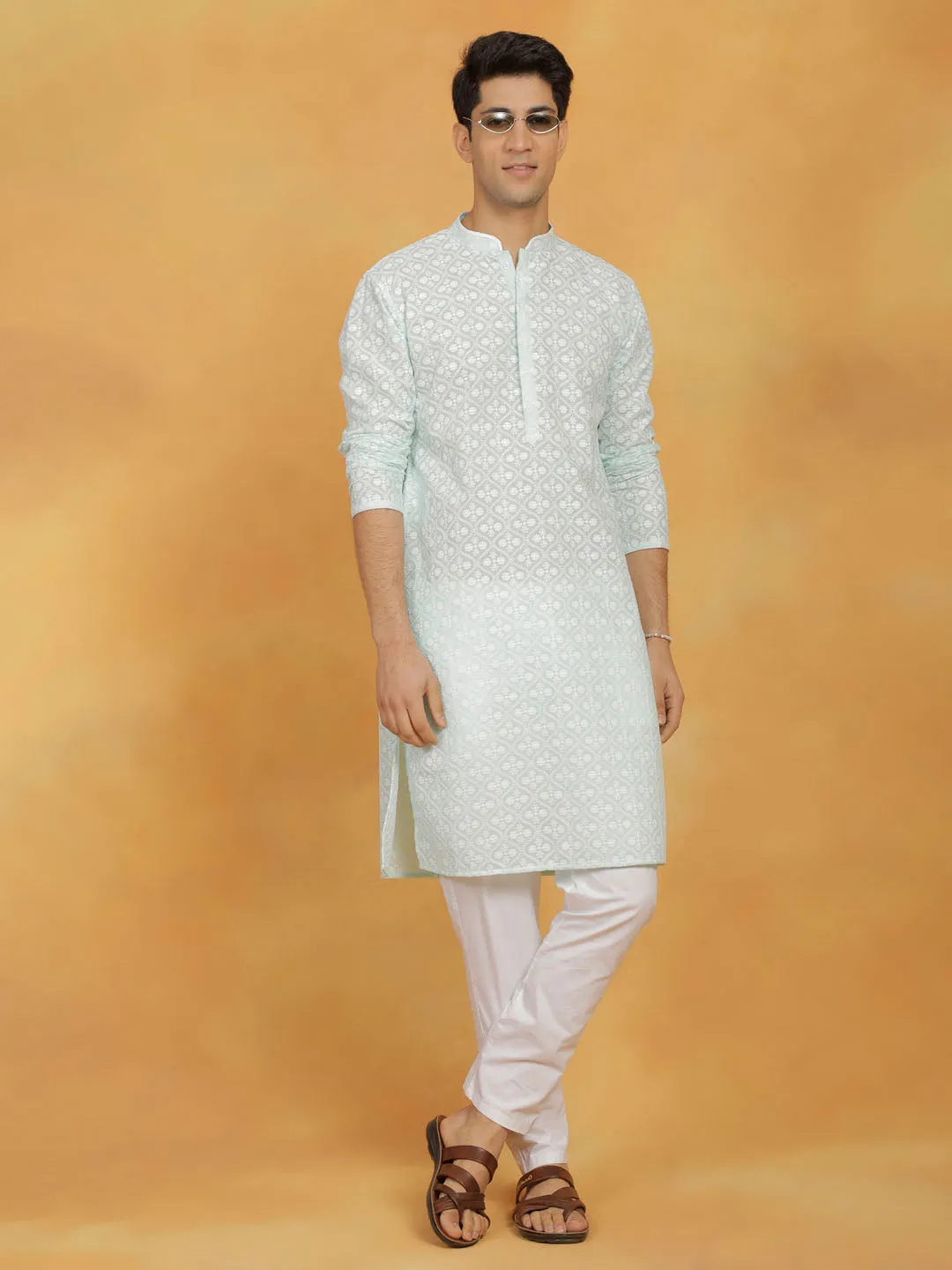 VASTRAMAY Green and White Cotton Kurta Set